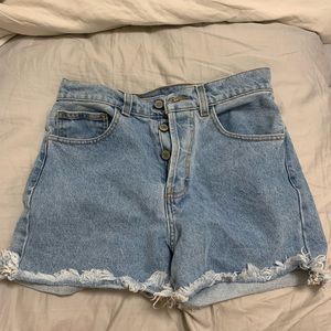 Brandy Melville shorts S/M 24/25. Worn once washed